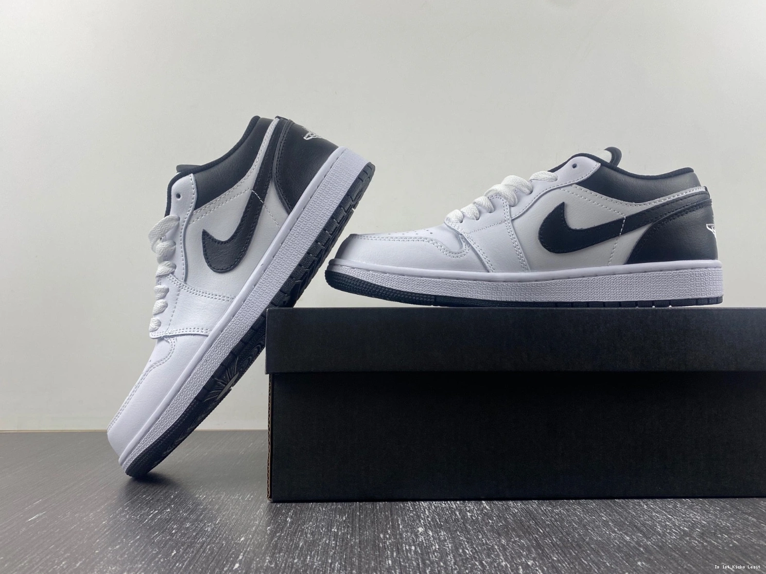 553558-132 Low Jordan Men's Black 1 White - 0916